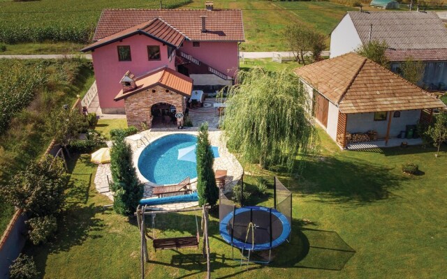 Stunning Home in Ozalj With 5 Bedrooms, Wifi and Outdoor Swimming Pool