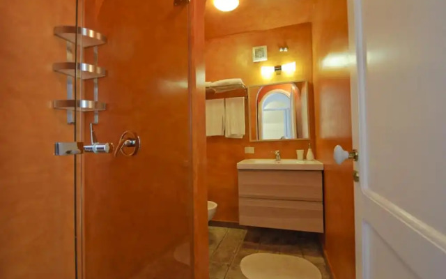 Casale Fralisa - Marvelous Terrace and hot tub With sea View