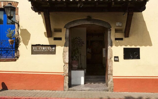 Hotel El Ciruelo