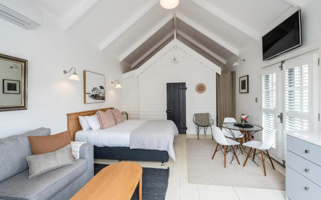 Beach Huts Middleton