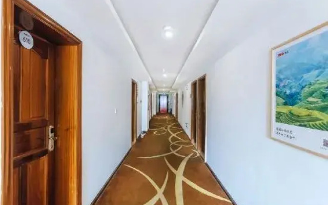 Ding Good Hotel Ruili