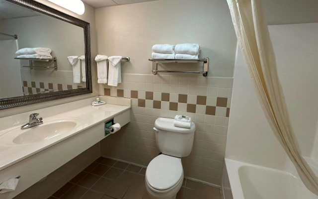 AmericInn by Wyndham Appleton North/Little Chute