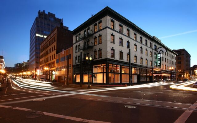 The Clyde Hotel Portland by Kasa Living