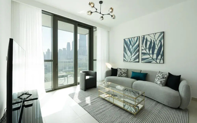 Downtown Escape Lush 2BR w Burj Khalifa View