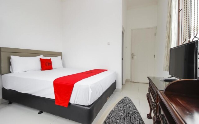 RedDoorz @ Permata Sari Karawaci