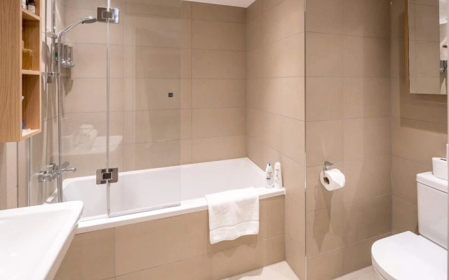 Chic 1 Bedroom Apartment With View of Shard