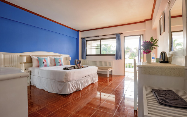 Bay Beach Resort