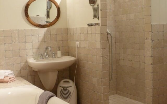 Le Mas des Etoiles - Luberon B&B