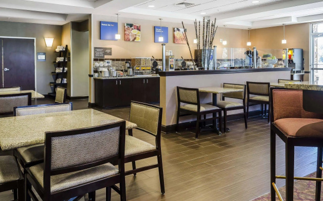 Comfort Inn & Suites Dothan East