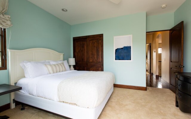Paula by AvantStay | Beachside Spanish Villa - Rooftop Deck w/ Views