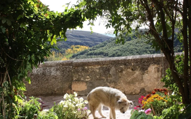 Hostal Casa Paco - Mirador del Caslilla