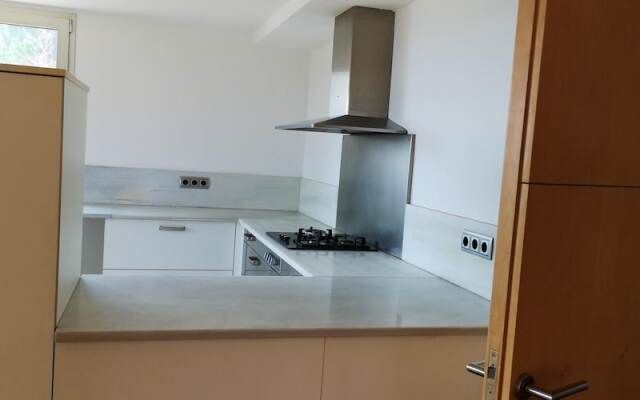 Apartment With one Bedroom in Cadaqués, With Furnished Terrace and Wifi