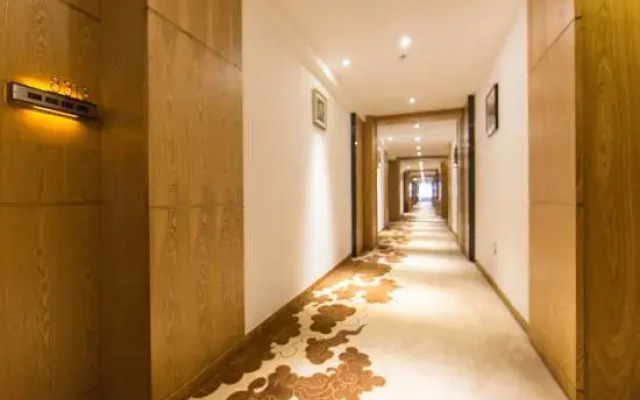 Lvbao Lezhi Hot Spring Hotel