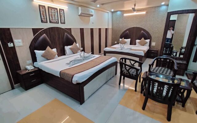 Hotel Holy Basil