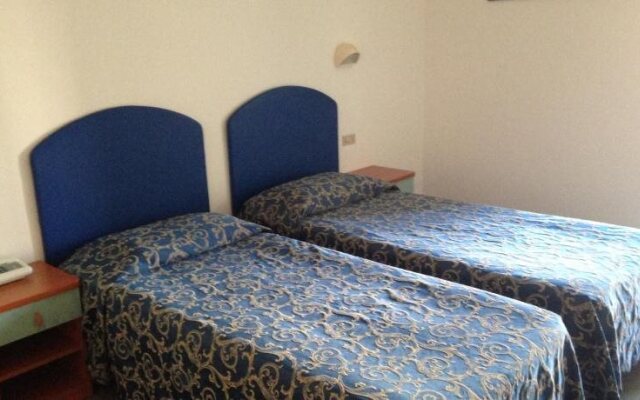 Hotel Blu Star