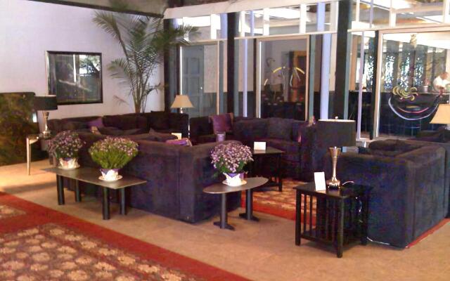 Caravan II Albergo