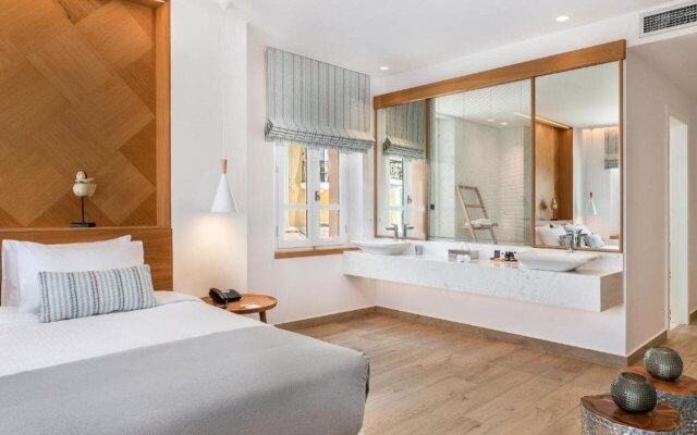 Avra Apartments Venetian Harbour