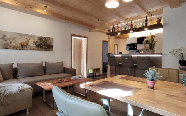 Hochalmbahnen Chalets Rauris 1-14 WE2 Maislaufeldweg1l EG