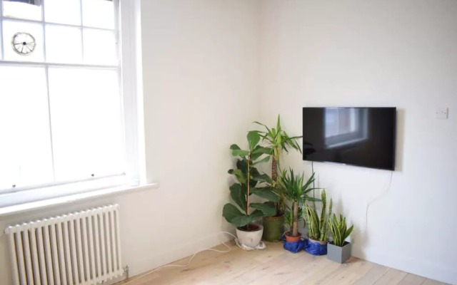 Stylish 1 Bedroom Property in Shoreditch