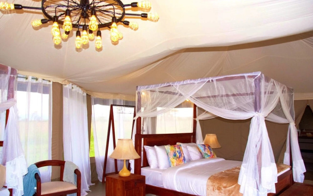 Serengeti Tortilis Camp