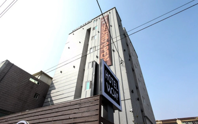 Yongin Hotel Wow