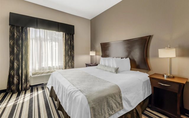 Best Western Plus Sand Bass Inn & Suites