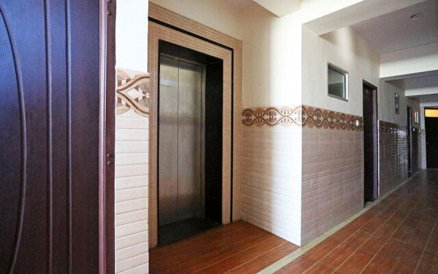 OYO 9926 Hotel Bharat INN