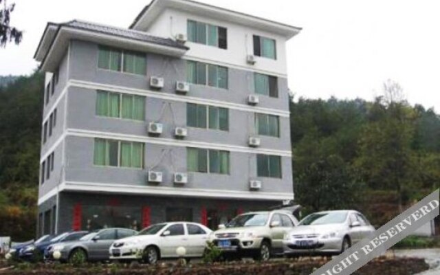 Qiaodaohu Wanghu Resort