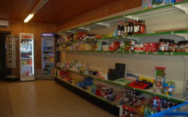 Bungalow Isola Premium Gudo