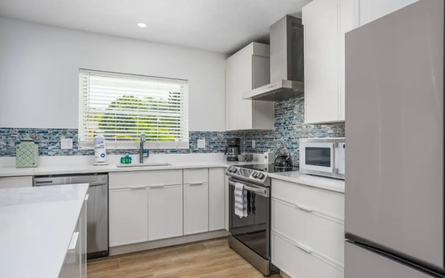 Gorgeous Grove Contemporary Family Home