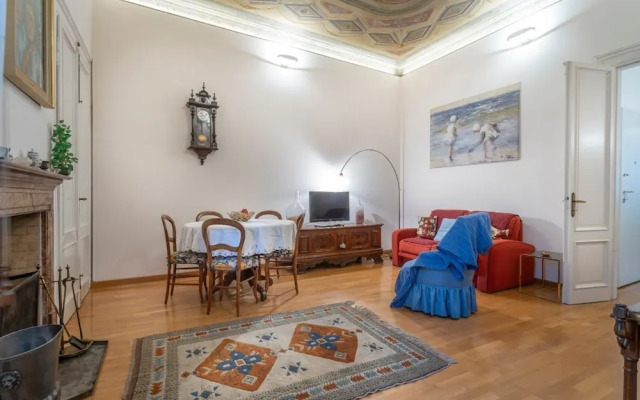 Castello & Piazza della Libertà Olimpia Elegant Flat