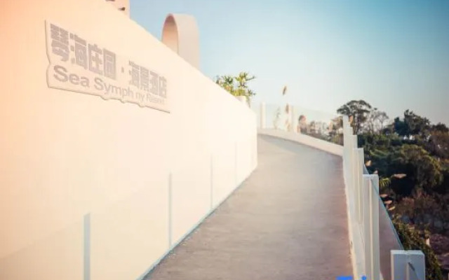 Sea Symphony Hotel