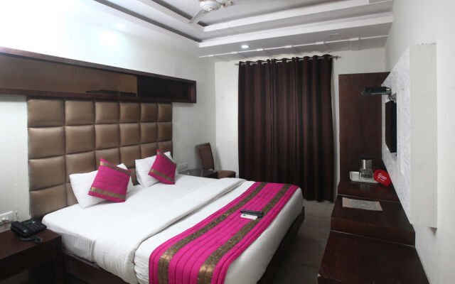 OYO Premium Paharganj