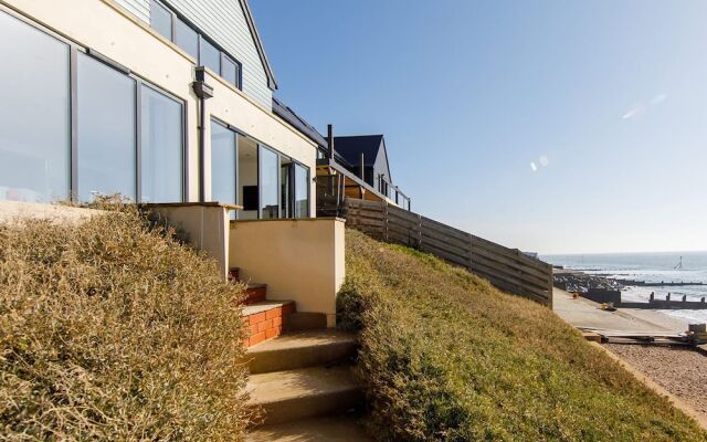 The Sea House - Ultimate Seafront Living Sunsets