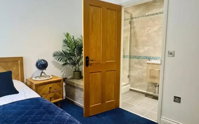 Coastal Haven Retreat in Eythorne