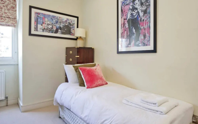 Spacious 3-bedroom Apartment in Earls Court