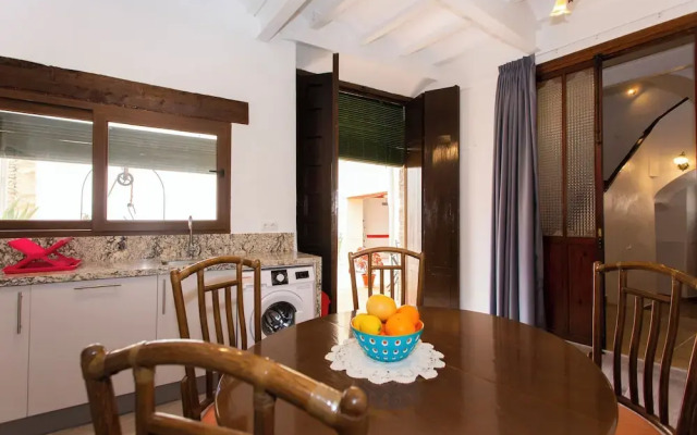 Apartment 4 People in Ground Floor