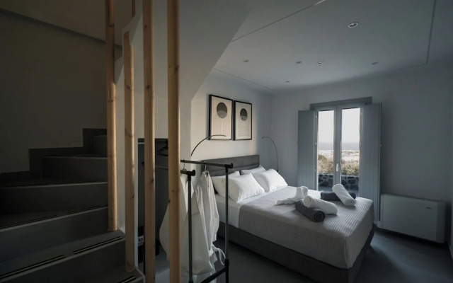 Uranides Luxury Suites