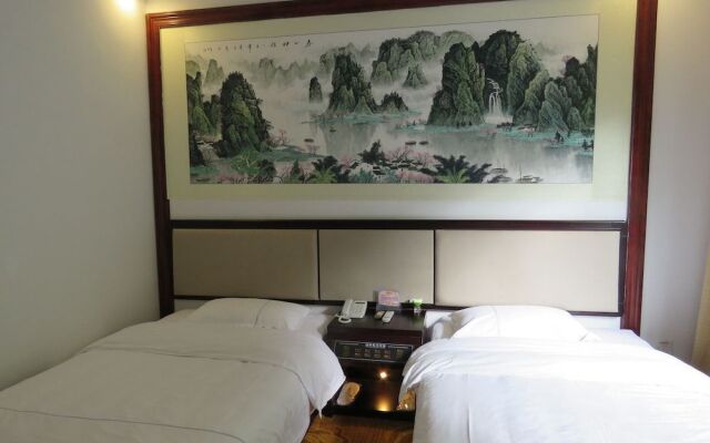 China Town Riverside Garden View Hotel