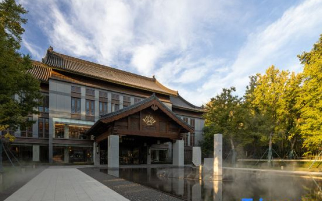 Nanjing Qixia Mountain Hentique Qiyun Resorts