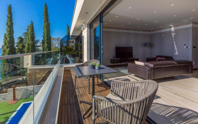 VILLA FRAN - DELUXE PENTHOUSE SUITE with private pool # 5