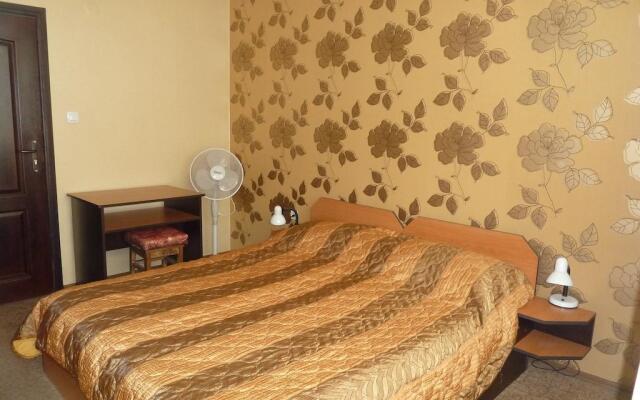 Tarnovski Dom Guest Rooms