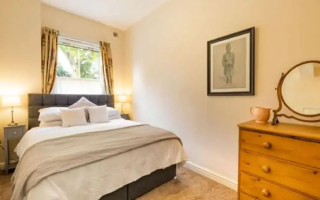 Host Stay Coastal Retreat