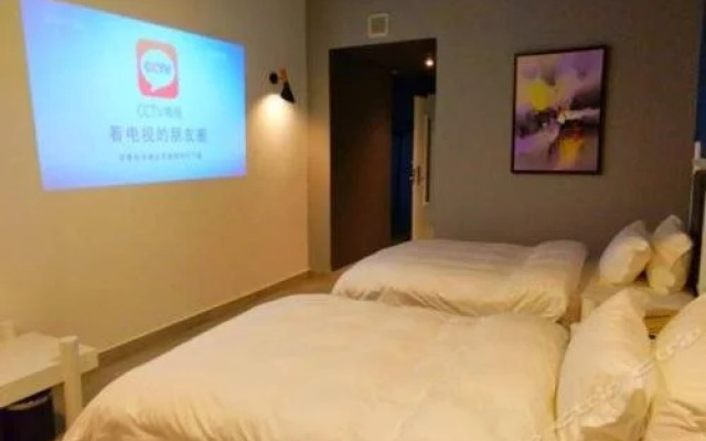 Yangshuo Manjing Travel Photography Hotel (West Street  Branch)