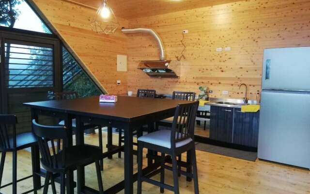 Shen Shan Lin Nai B&B