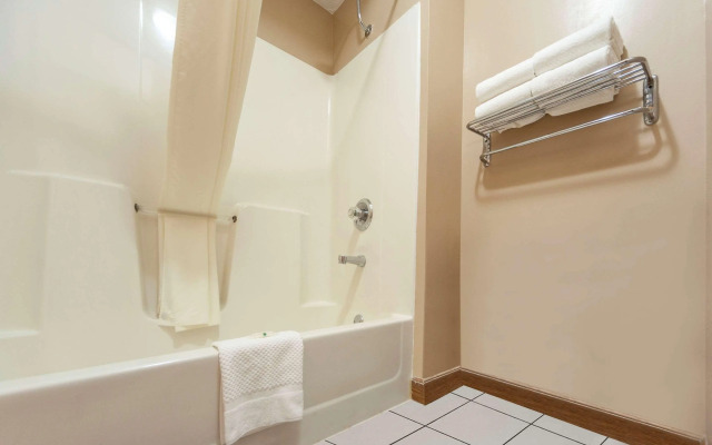 Quality Inn Hastings