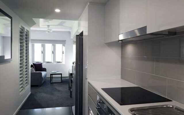 H 105 Mitchell Hotel and Apartments
