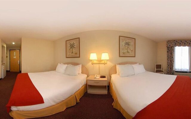 Holiday Inn Express POINT SOUTH (YEMASSEE AREA)