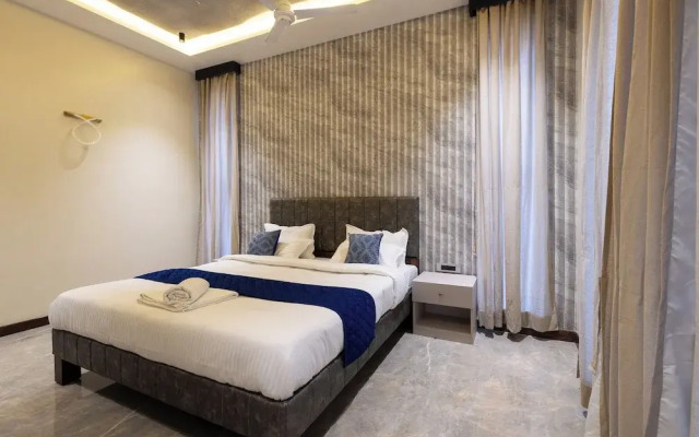 The Serene Shores - Luxury Private Villa