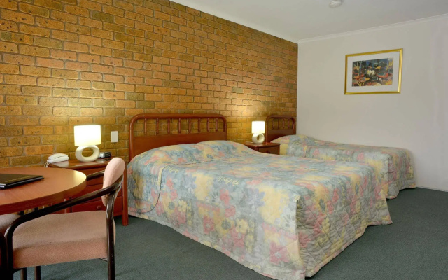 Sanctuary Inn on Westernport
